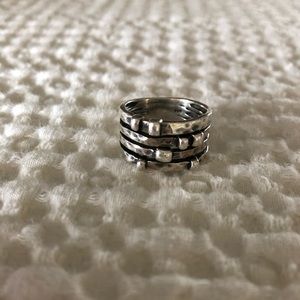 Sundance four by seven ring